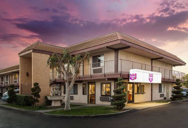 Knights inn madera