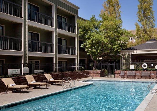 Courtyard by marriott san francisco larkspur landing marin county