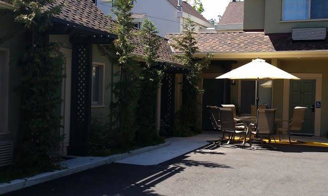 Marin lodge