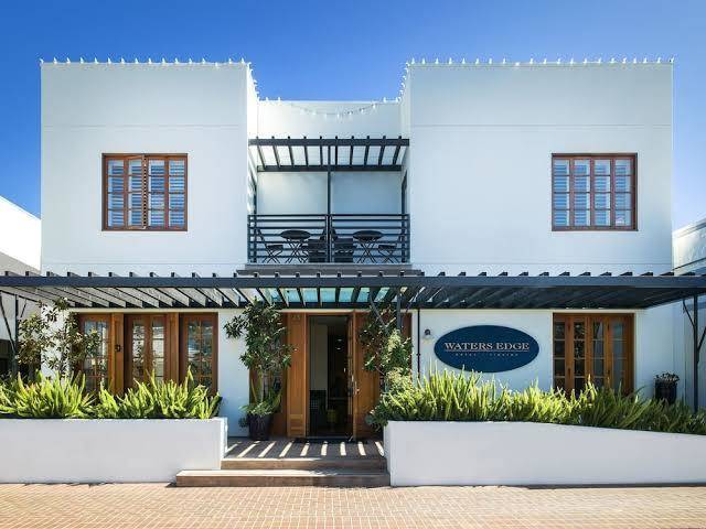 Waters edge hotel