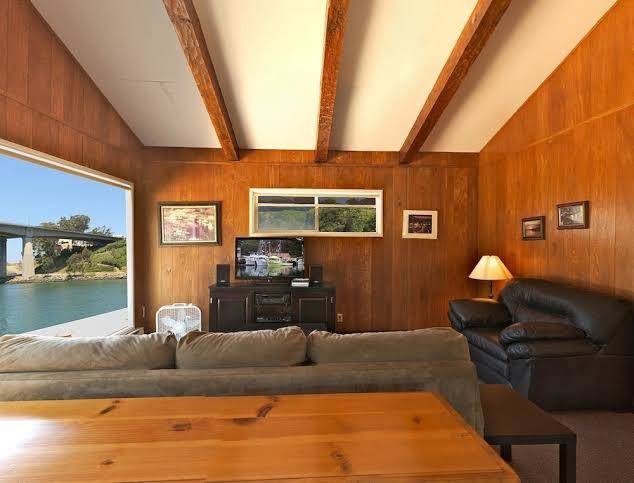 Anchor lodge