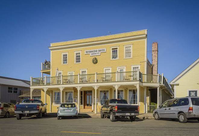 Mendocino hotel and garden suites