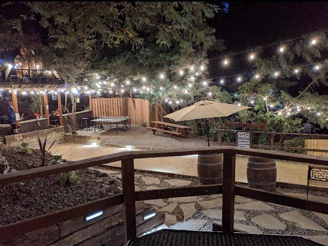 Redwoods river resort and pub