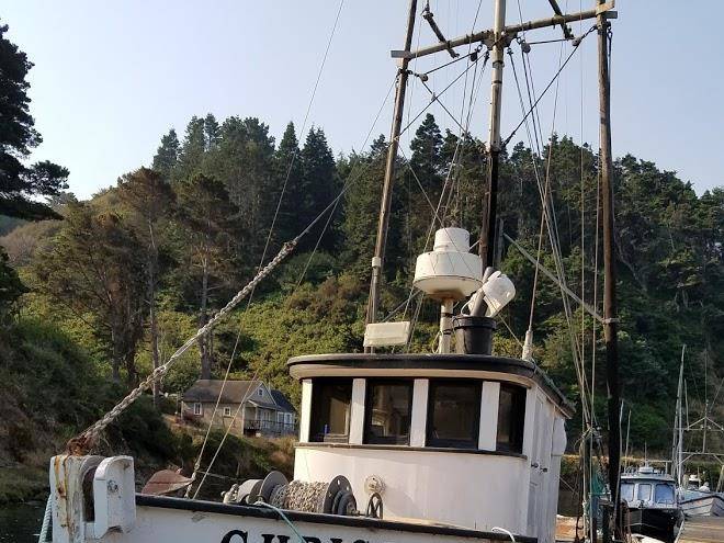 Schooner's landing marina