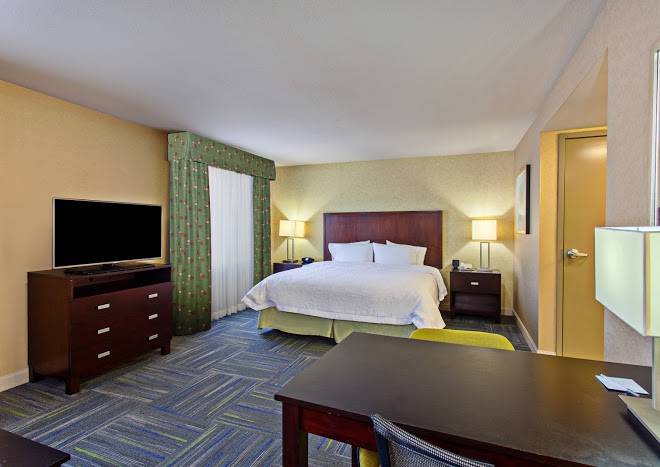Hampton inn & suites merced