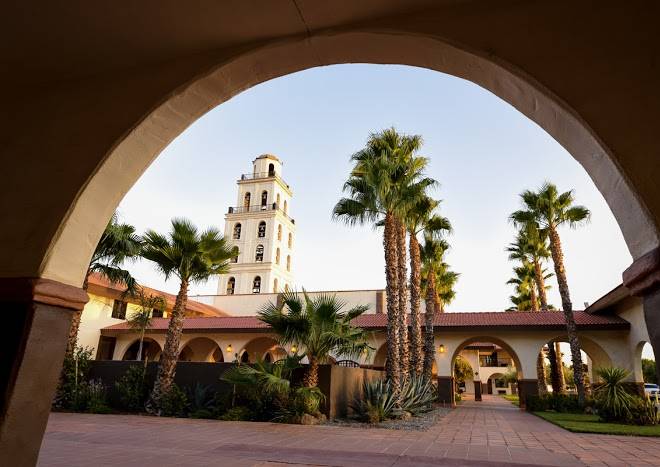 Hotel mission de oro