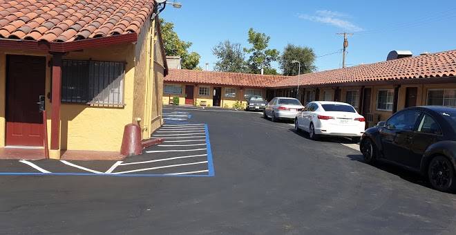 Slumber motel