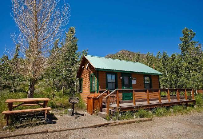 Convict lake resort