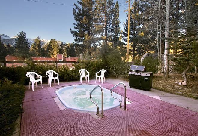 Sierra lodge