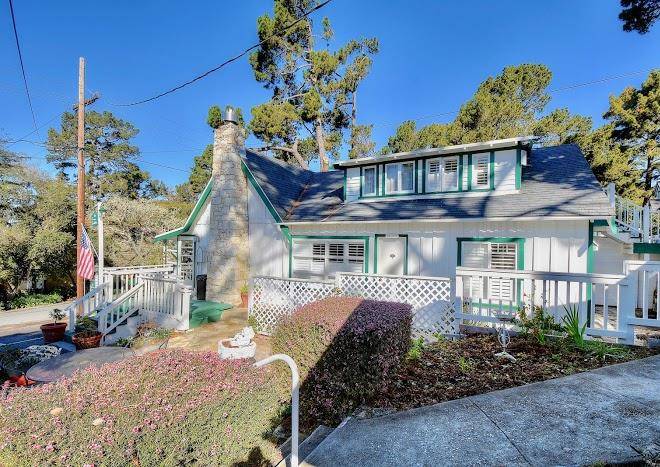 Carmel green lantern inn