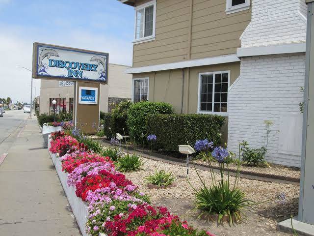 Discovery inn monterey