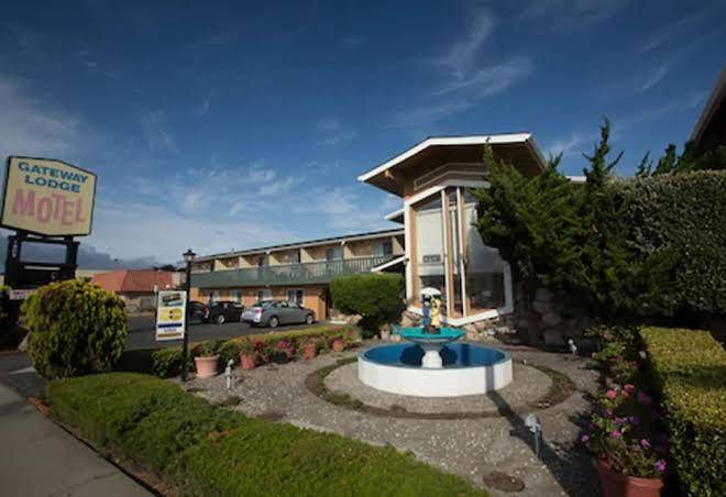 Gateway lodge