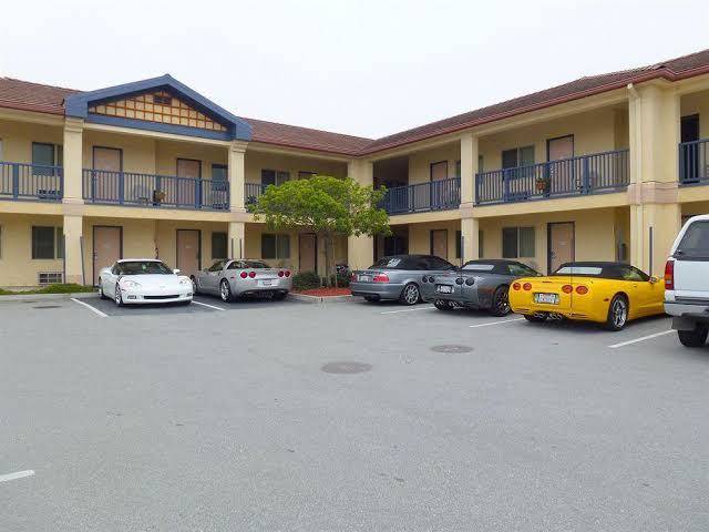Howard johnson by wyndham marina at monterey bay