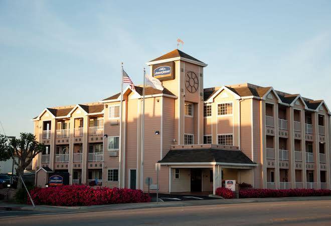 Howard johnson by wyndham salinas