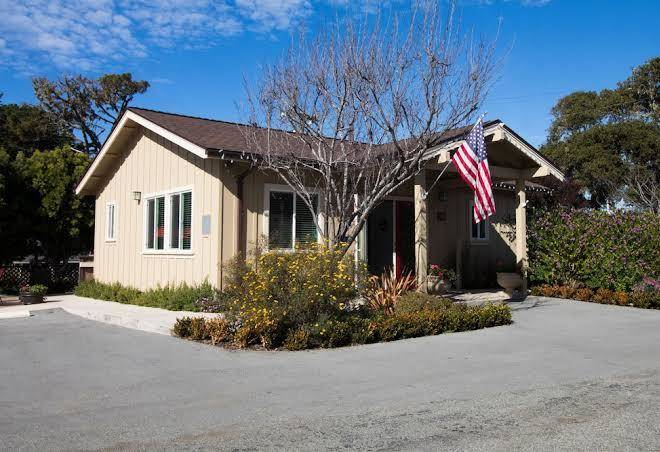 Monterey peninsula inn