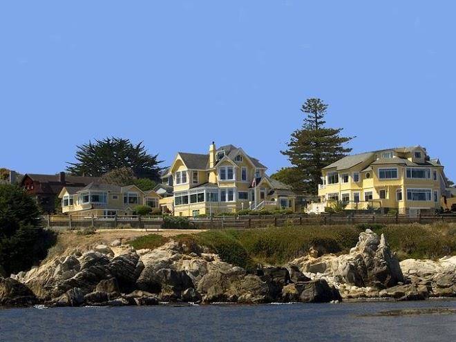 Seven gables inn