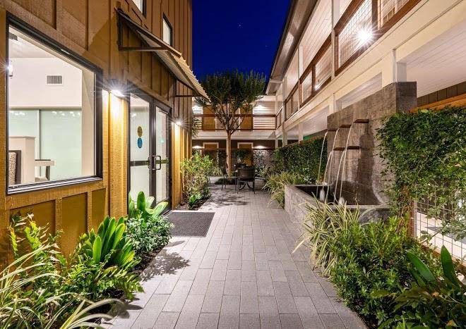 Best western plus stevenson manor