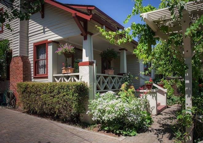 Calistoga wine way inn