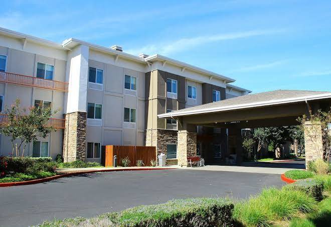 Holiday inn express & suites napa valley american canyon
