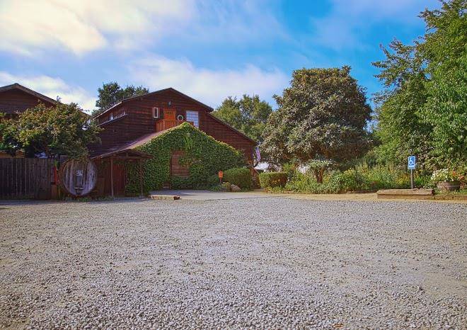 Prager winery & port works