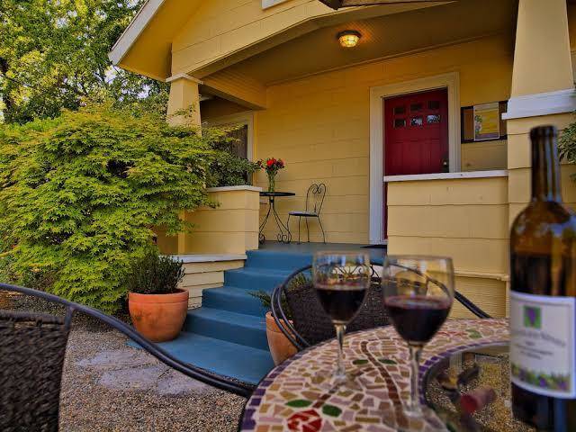 Shady oaks country inn