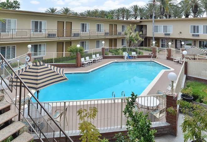 Americas Best Value Inn & Suites Anaheim Convention Center Image