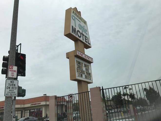 Anaheim tropic motel