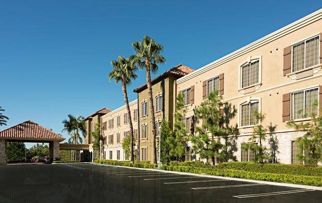 Ayres suites mission viejo