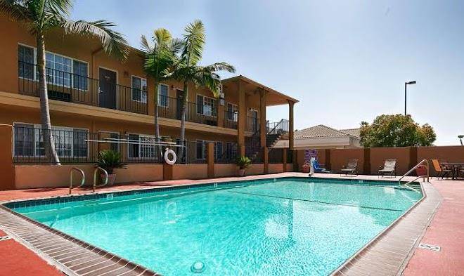 Best western orange plaza