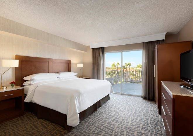 Embassy suites by hilton santa ana orange county airport