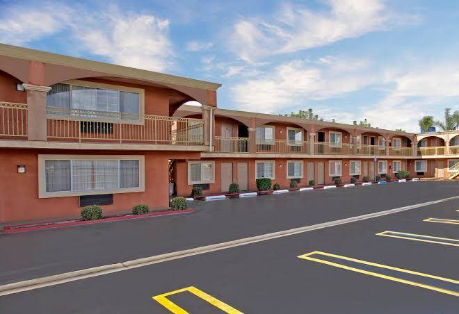 Legacy inn & suites garden grove ca