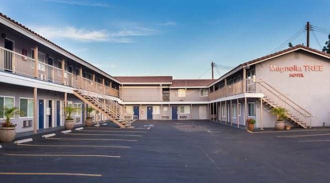 Magnolia Tree Hotel Image