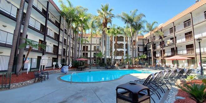 Radisson suites hotel anaheim buena park