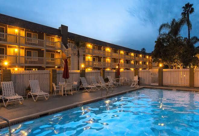 Ramada by wyndham costa mesa newport beach