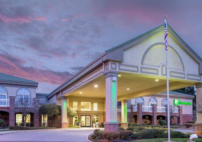 Holiday inn auburn