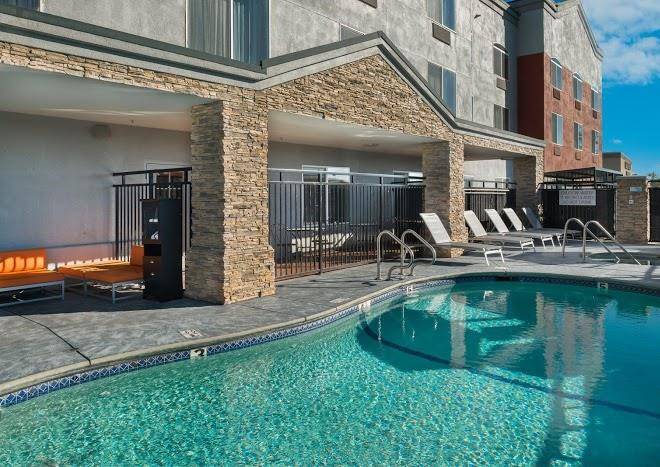 Holiday inn express rocklin galleria area