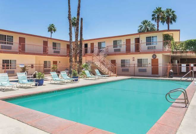 Adara Hotel Palm Springs Image