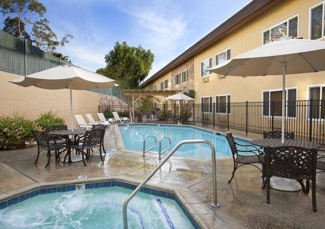Ayres hotel corona east