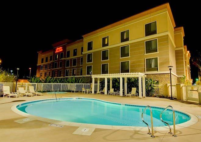 Hampton inn & suites moreno valley