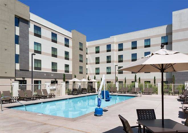 Hampton Inn & Suites Murrieta Temecula Image