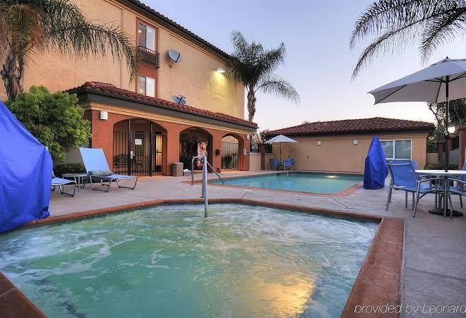 Holiday inn express temecula