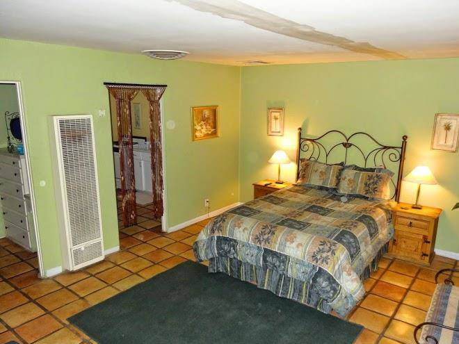 Queen of hearts resort