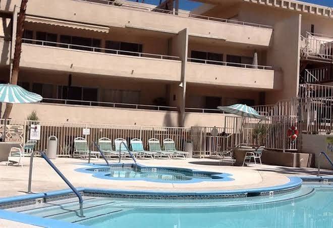 Spacious downtown condo