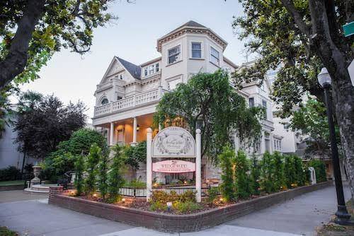 Sterling hotel