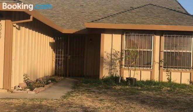 Whole Family Wolfgram Image