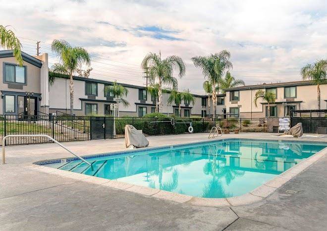 Comfort inn & suites colton