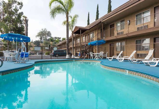 Days inn by wyndham san bernardino
