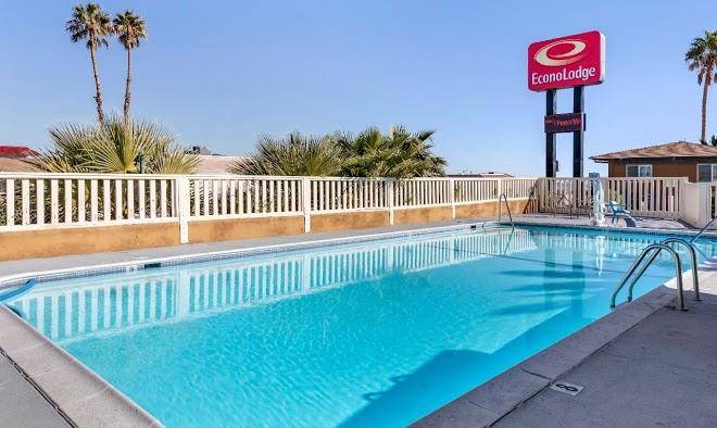 Econo lodge on historic route 66