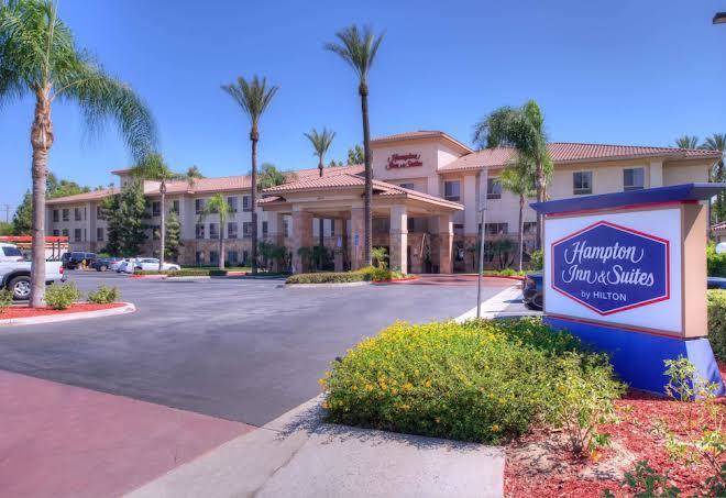 Hampton inn & suites ontario