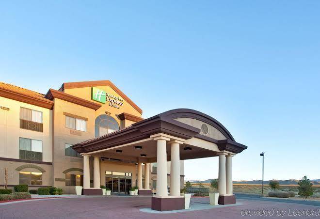 Holiday inn express & suites barstow outlet center